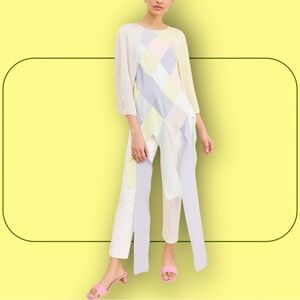 NWOT Naya Rea ‘Evelina’ Laser Cut Top in Multi-Color Pastels Size 4